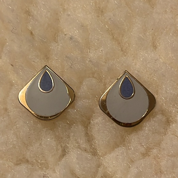 Samuel Huang Purple, Cream, & Gold Earrings - Picture 13 of 16